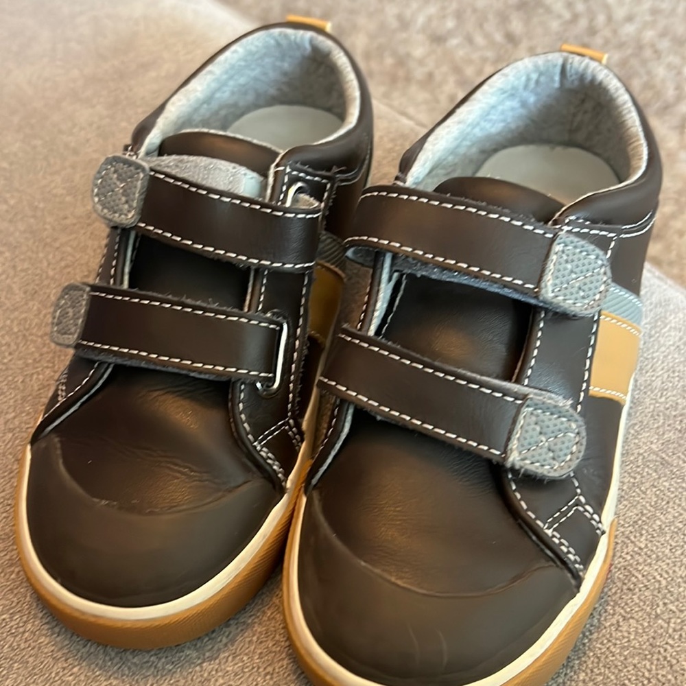 See Kai Run leather sneakers